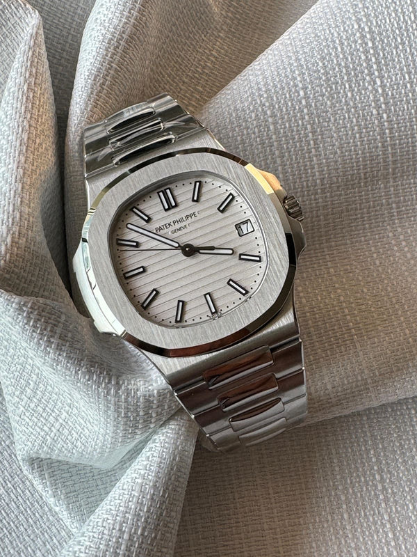PATEK PHILLIPE GRIS TABLEAU BLANC