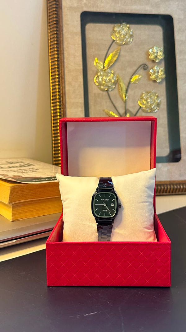 Casio femme noire tableau noire