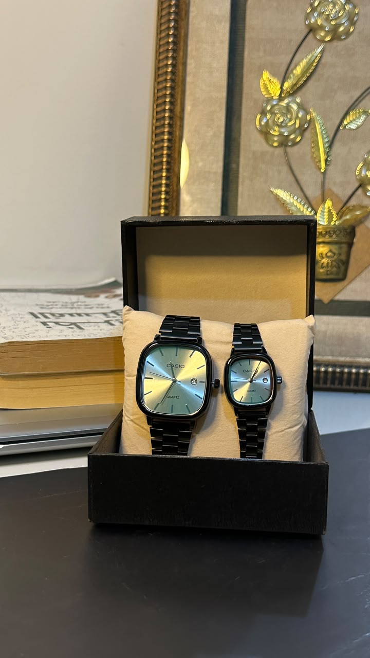 2 Montres couple Noire tableau Blanc