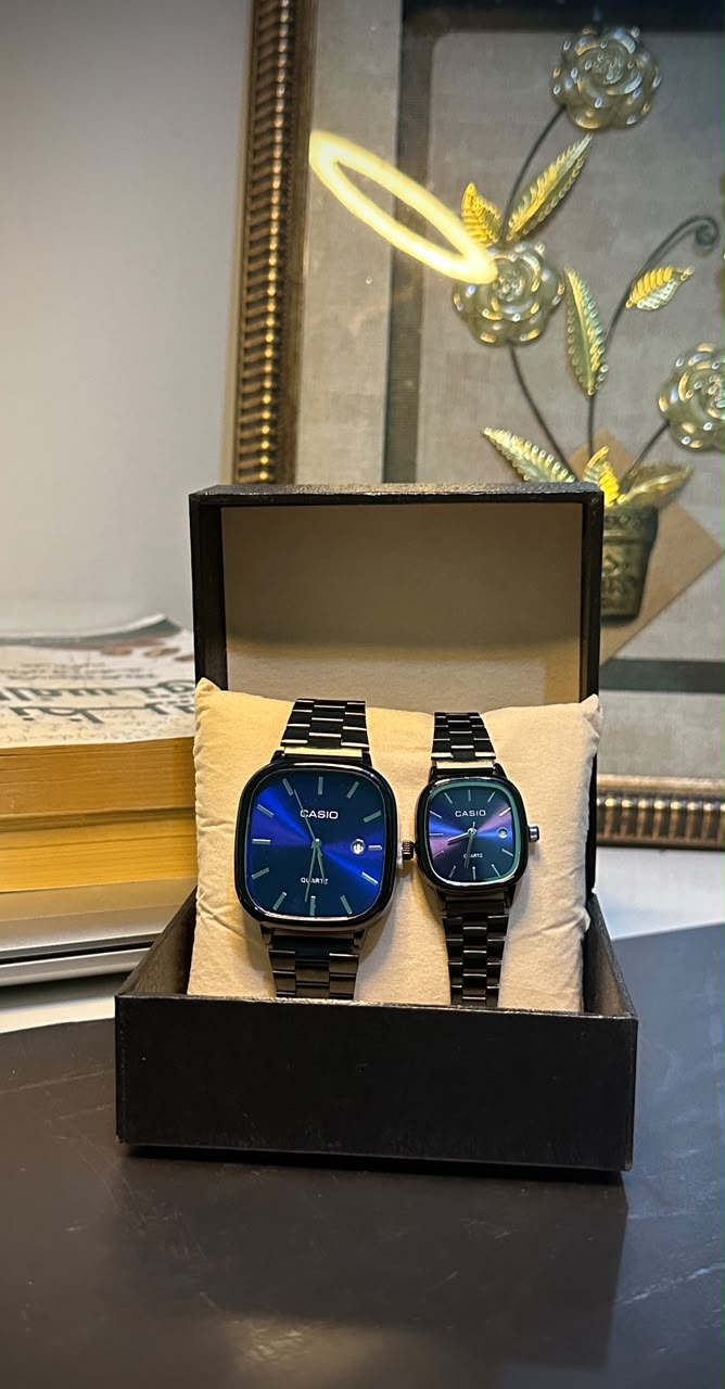 2 Montres COUPLE NOIRE tableau BLEU