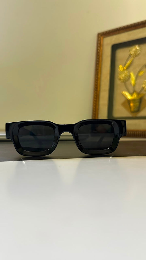 LUNETTE NOIRE