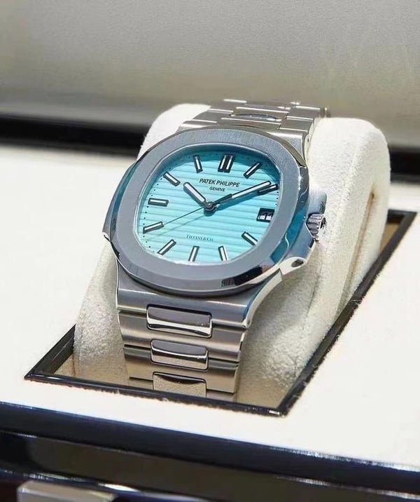 Patek philippe gris tableau bleu ciel