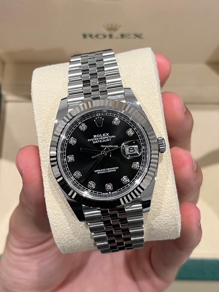 ROLEX DIAMOND GRIS TABLEAU NOIRE